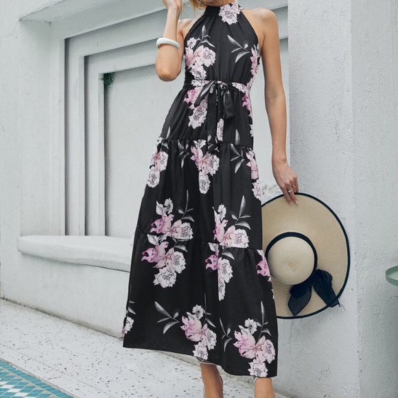 Boho Gypsy Floral Print Halter Ruffle Maxi Dress - Picture 6 of 6